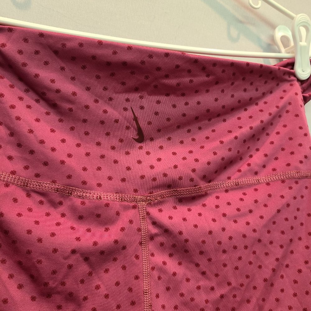 Nike Pink Fold-Over Waist Leggings with Dot Print - Picture 4 of 8